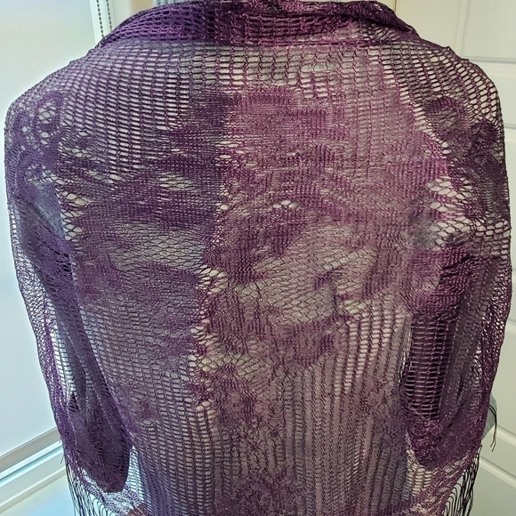 PURPLE SCARF LOT OF TWO VELVET SCARF FRINGE ENDS TRIANGLE SHAWL WRAP WOMEN OS - Picture 5 of 11